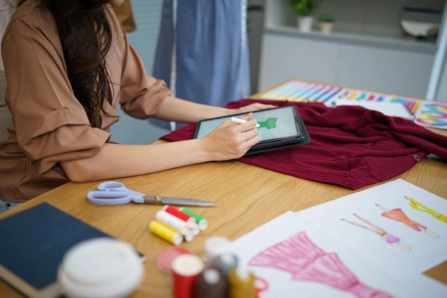 Fundamentals of Fashion Design